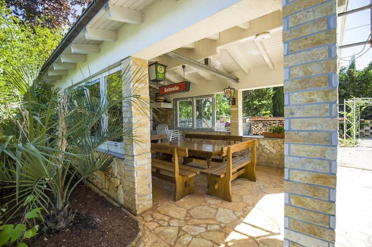 *** Guest house Apartments Ljubica Malinska Croatia
